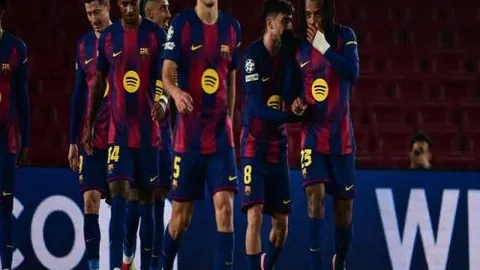 马丁内斯点赞特林康进球，强调胜利是全体球员共同努力的结果